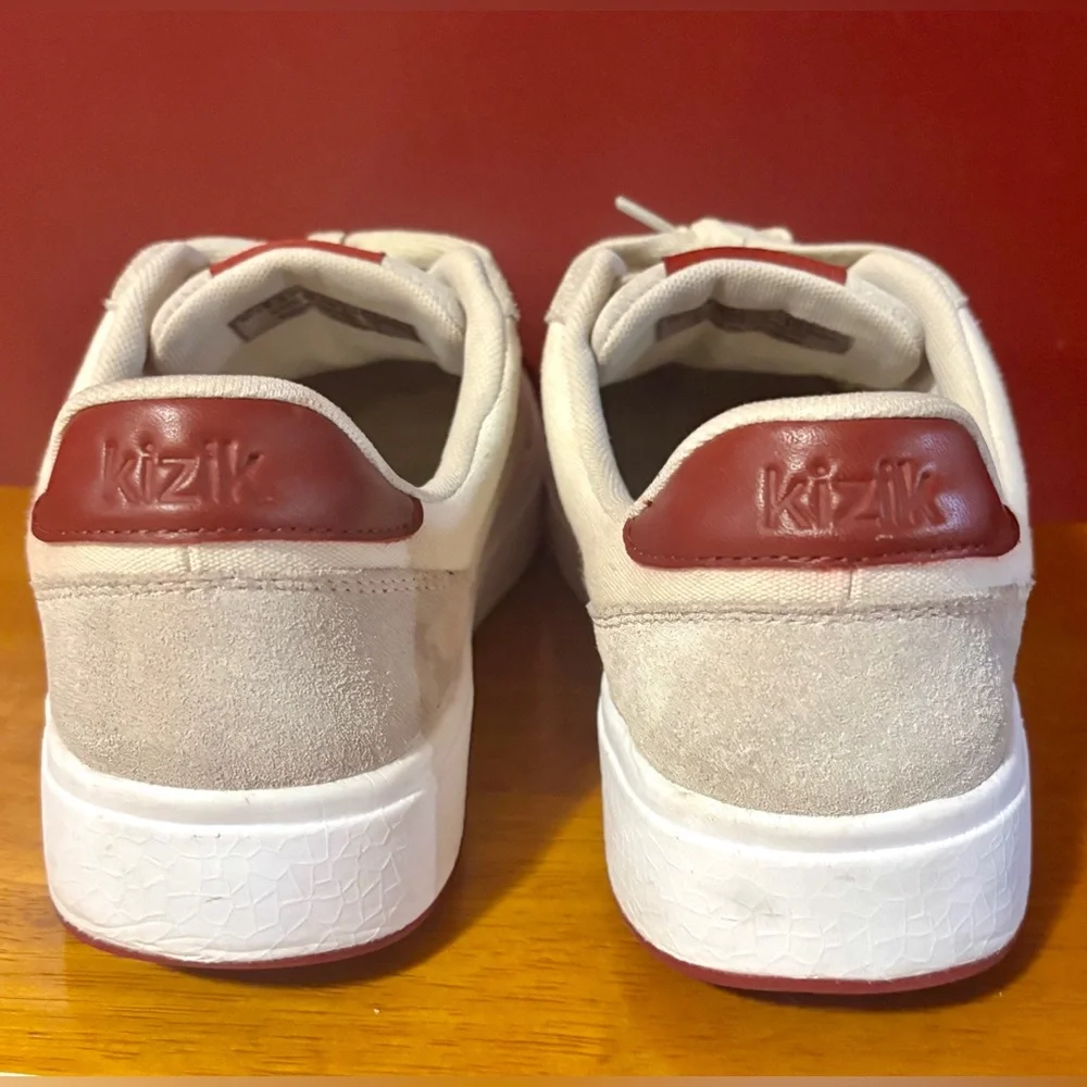 Kizik Hands Free Slip On Sneaker Unisex Crème Brûlée Women 10 Wide/ Men 8.5 Wide